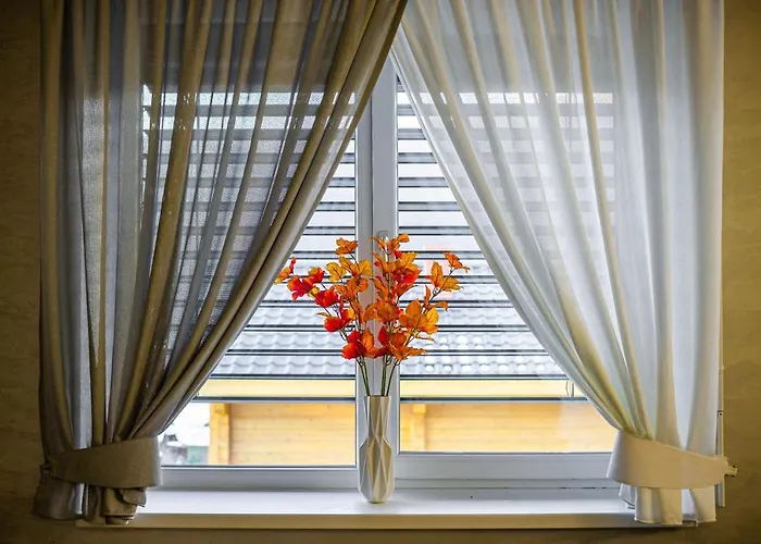 Nikol Guest house *