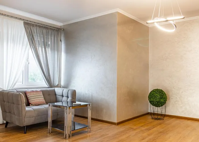 Nikol Guest house