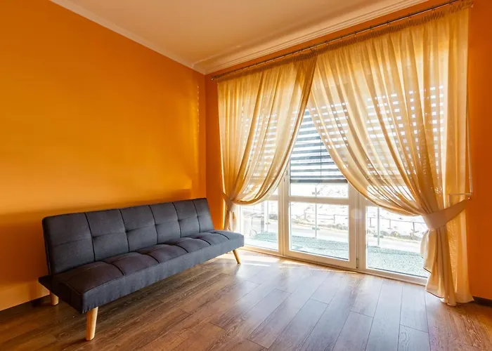 Nikol Guest house